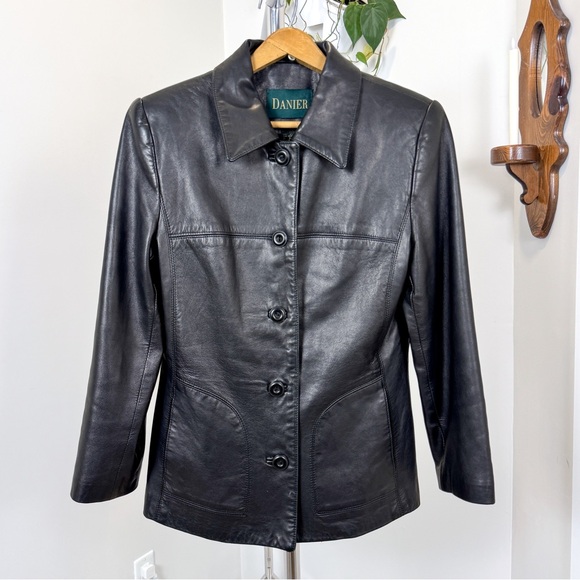 Danier Jackets & Blazers - Danier Black Leather Women's Jacket